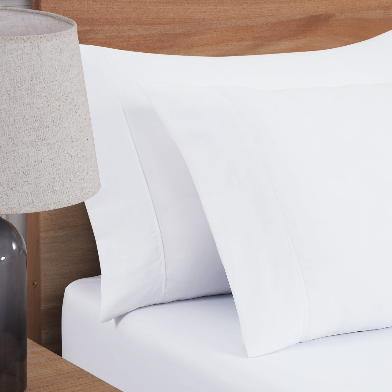 Mainstays Super Soft Brushed Microfiber Bed Sheet Set, Arctic White, Queen, 4 Piece