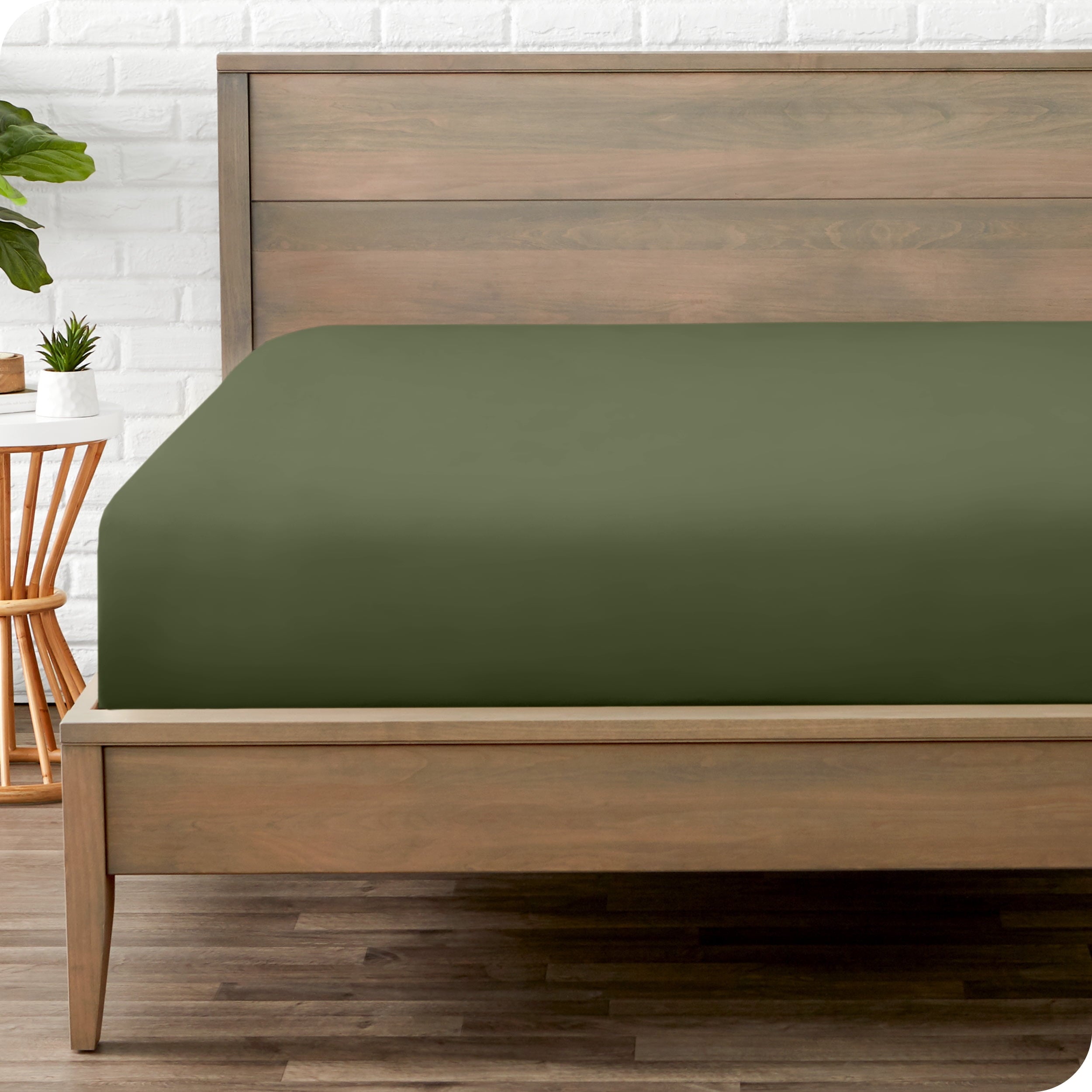 Bare Home Luxury 1800 Collection Fitted Sheet, Ultra-Soft, Deep Pocket, Queen, Gray