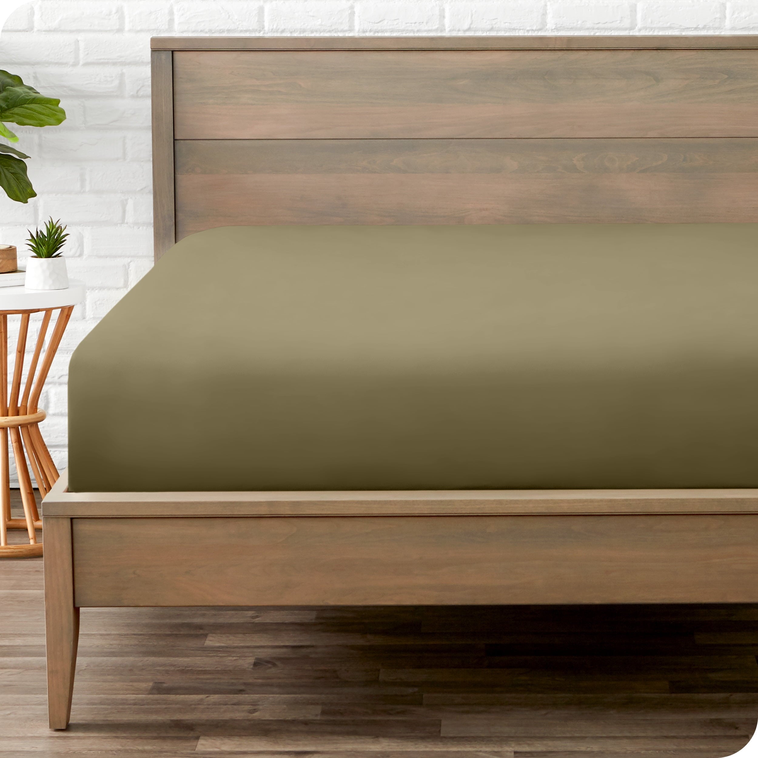 Bare Home Luxury 1800 Collection Fitted Sheet, Ultra-Soft, Deep Pocket, Queen, Gray