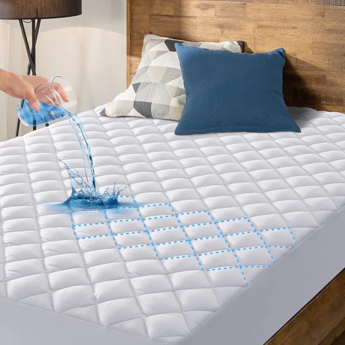 Queen Size Waterproof Mattress Pad Protector, Breathable Quilted Mattress Cover Noiseless Waterproof Fitted Sheet Mattress Topper Up to 21" Deep Pocket