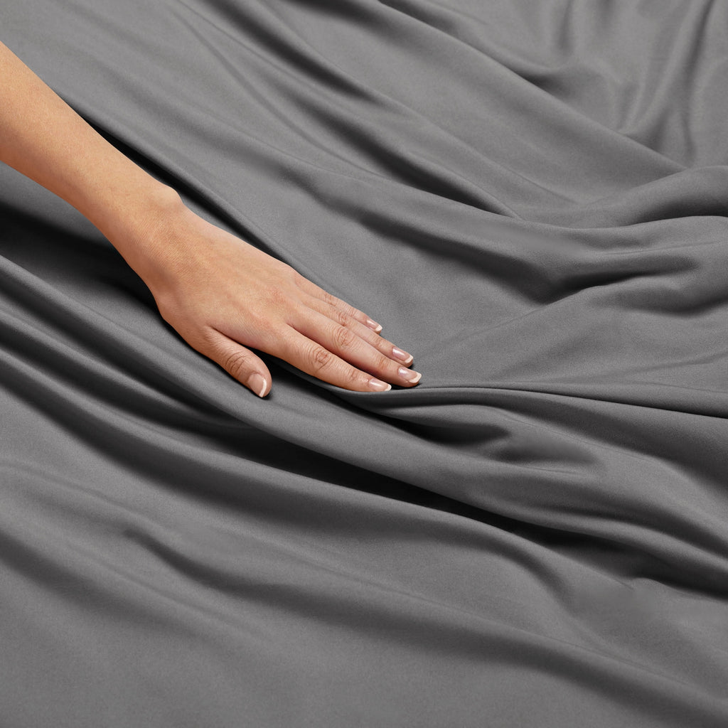 Clara Clark Queen Sheets Set, 1800 Series 4 Piece Deep Pocket Sheets, 100% Soft Microfiber Bed Sheets Set, Gray